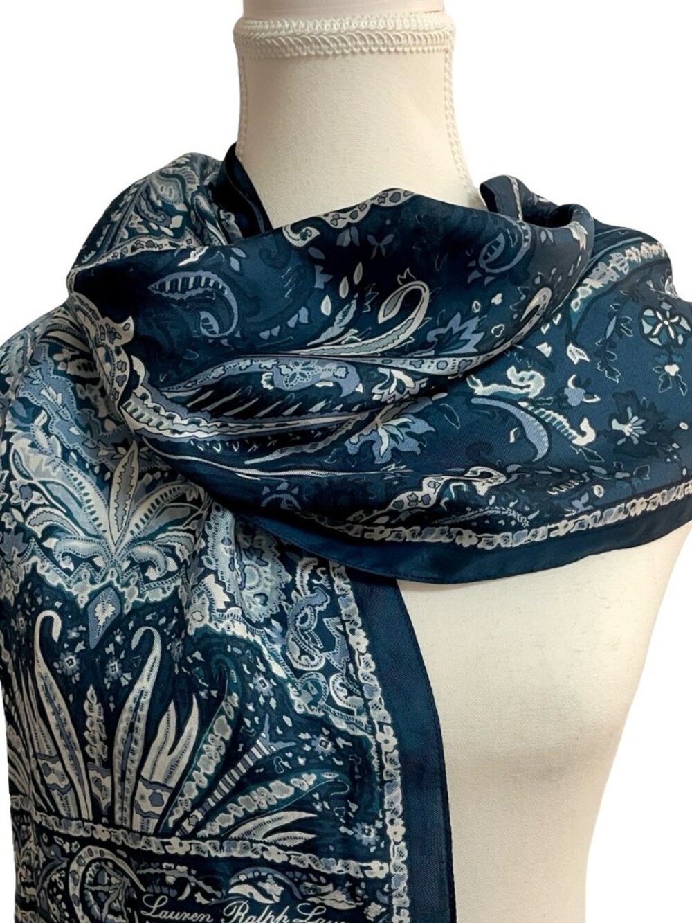 Lauren Ralph Lauren Paisley Scarf Navy Blue Silk Feel 11 x 59